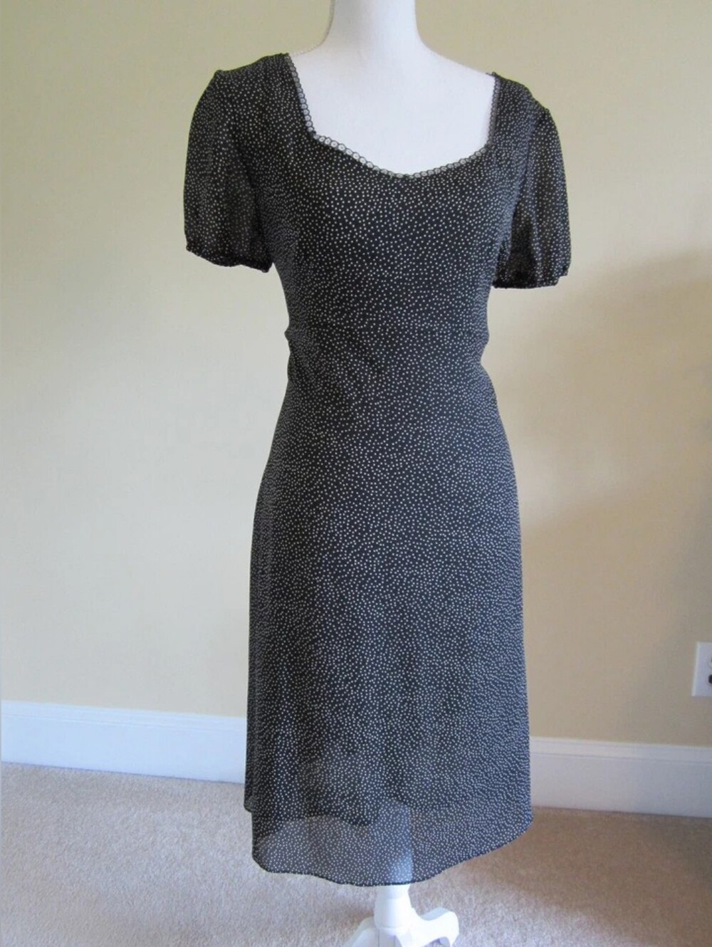 Womens Black Polka Dot Short Sleeve Midi Dress